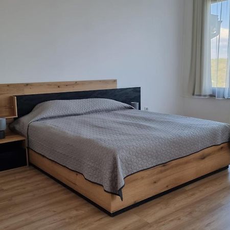 بالشيك Guest Rooms Sea View المظهر الخارجي الصورة