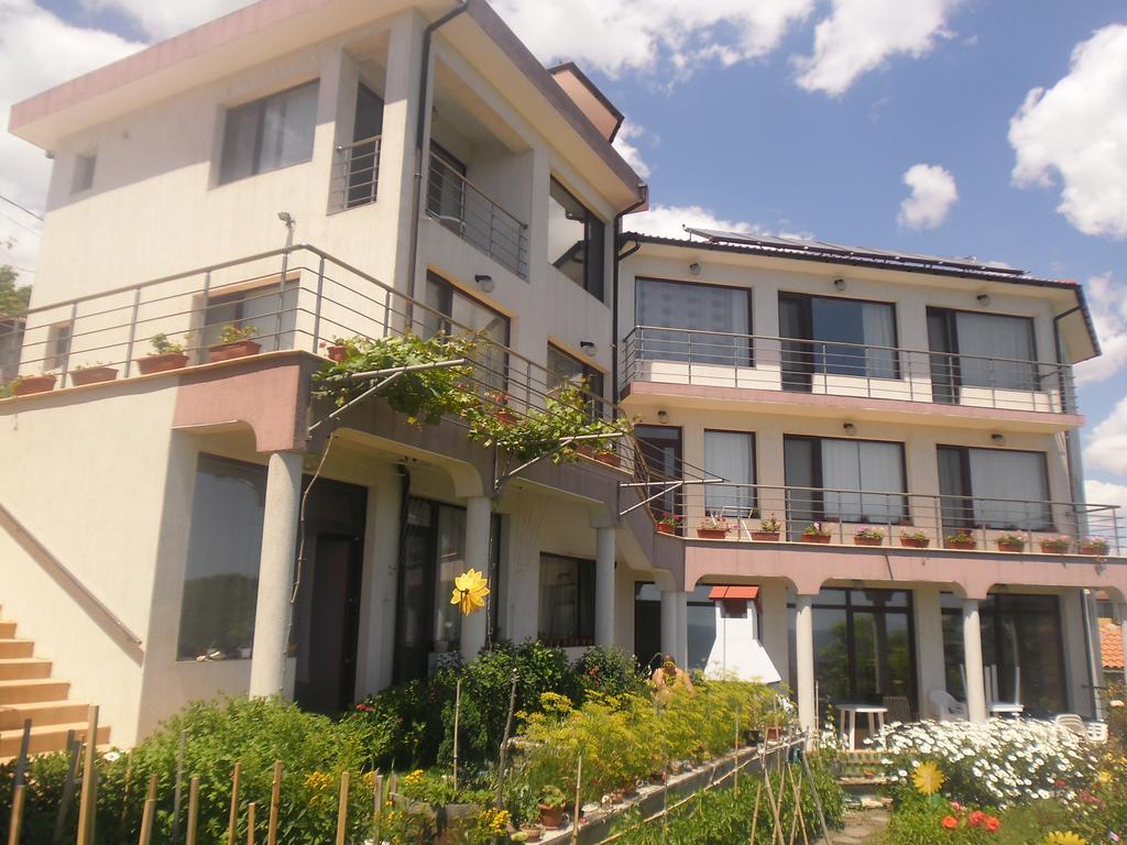 بالشيك Guest Rooms Sea View المظهر الخارجي الصورة