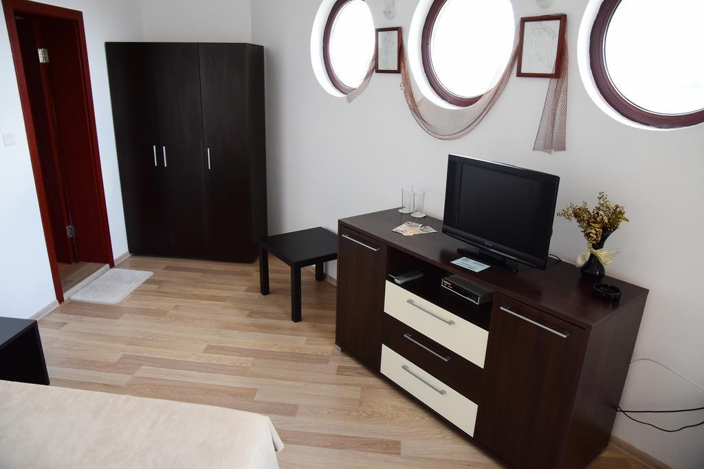 بالشيك Guest Rooms Sea View المظهر الخارجي الصورة