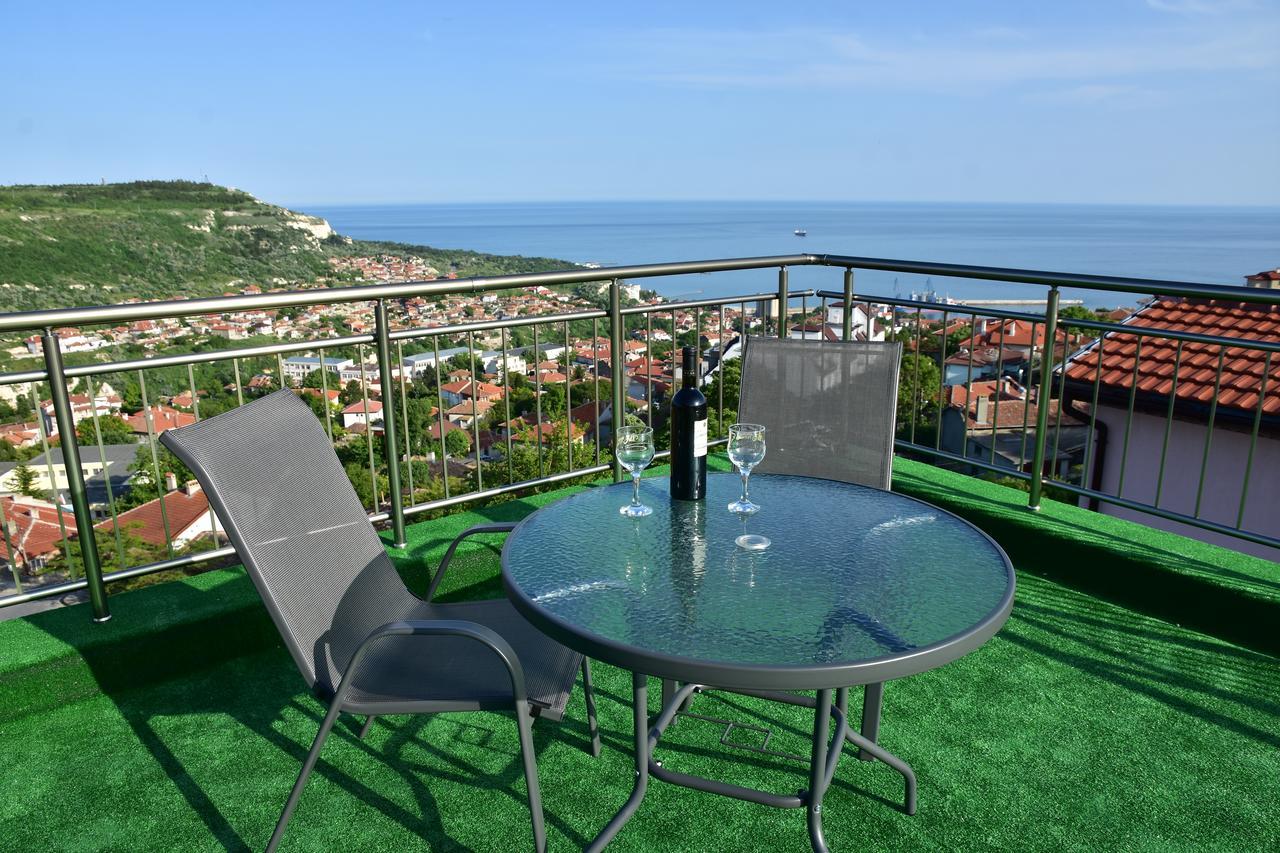 بالشيك Guest Rooms Sea View المظهر الخارجي الصورة