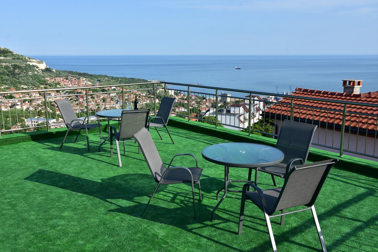 بالشيك Guest Rooms Sea View المظهر الخارجي الصورة